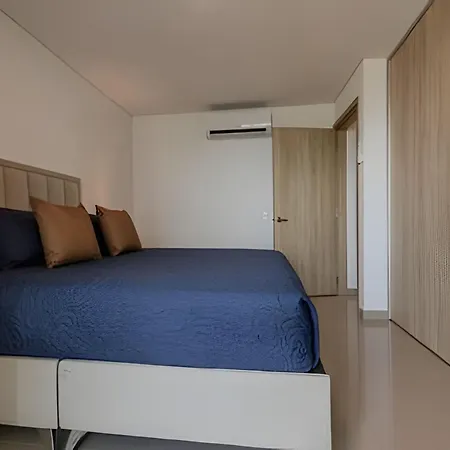 Modern 3br Apartment, Sea View And Historic Center Apartment